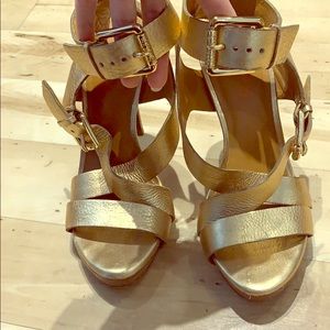 KORS Michael kors gold leather sandal sz 9